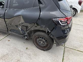 Mitsubishi Colt 1.0 T MT INTENSE CAMERA-CRUISE-CLIMA picture 9