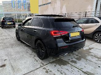 Mercedes A-klasse 250 e Luxury Line PLUG IN HYBRID -AMG-PANO-CAMERA-NAVI picture 4