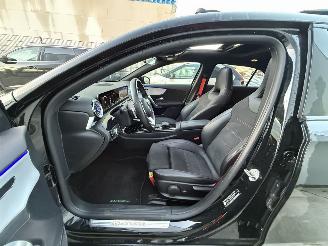 Mercedes A-klasse 250 e Luxury Line PLUG IN HYBRID -AMG-PANO-CAMERA-NAVI picture 8