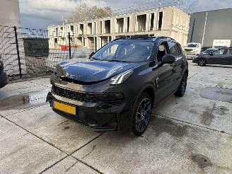 Voiture accidenté Lynk & Co 01 1.5 Plug-In-Hybrid 2021/8