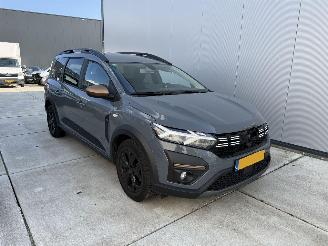 Dacia Jogger 1.0 TCE 110 Extreme CAMERA-NAVI-PDC picture 2