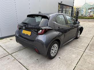 Toyota Yaris 1.5 HYBRID 141 PK-CAMERA-NAVI-PDC picture 5