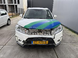Suzuki Vitara 1.4 Boosterjet Allgrip Select 4X4 140PK AUTOMAAT - CAMERA picture 12