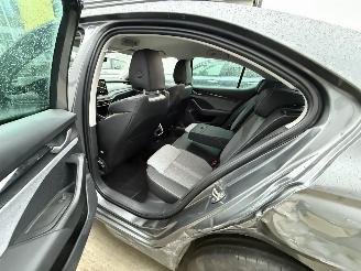 Skoda Octavia 1.5 TSI E-TEC MHEV 110 KW DSG-CAMERA-NAVI-PDC picture 9