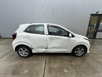 Kia Picanto 1.0 DPI DYNAMICLINE -CAMERA-NAVI - ACC picture 7