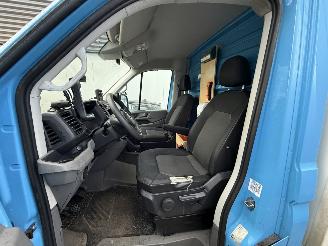 Volkswagen Crafter 35 2.0 TDI L4 Comfortline-CAMERA-CLIMA picture 8