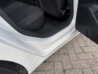 Opel Astra 1.2 131Pk Automaat Bussines Edition picture 14