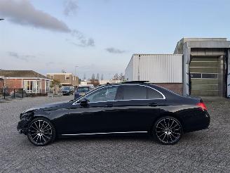 Mercedes E-klasse 220D 194Pk Prestige Plus Pano Head-Up 360Camera picture 3