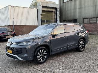 skadebil auto Volkswagen  Tayron 1.5 eHybrid Life Edition NAP Nederlandse Auto 2025/4