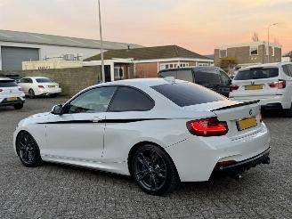 BMW 2-serie M235i 326Pk Harman Kardon Geen Schade picture 4