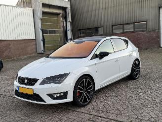 krockskadad bil auto Seat Leon 1.8 TSI Fr DSG Automaat 2013/9