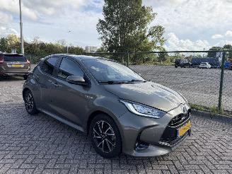 skadebil auto Toyota Yaris 1.5 Hybrid Style Automaat 2021/9