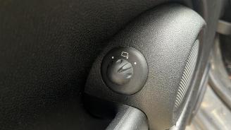 Mini One Mini (R56), Hatchback, 2006 / 2013 1.6 16V One picture 13