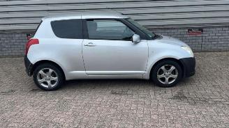 Suzuki Swift Swift (ZA/ZC/ZD1/2/3/9), Hatchback, 2005 / 2011 1.3 VVT 16V picture 4