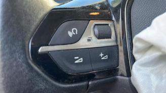 Peugeot 208 208 II (UB/UH/UP), Hatchback 5-drs, 2019 1.2 Vti 12V PureTech 75 picture 24