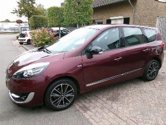 Voiture accidenté Renault Grand-scenic 2.0 I AUTOMAAT BOSE 7 PERSOONS CLIMA NAVI 2012/10