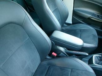 Seat Ibiza ECOTSI FR CONNECT CLIMA NAVI PANO picture 15