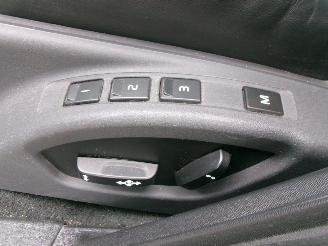 Volvo V-60 2.4 D6 AWD PLUG-IN HYBRID SUMMUM picture 16