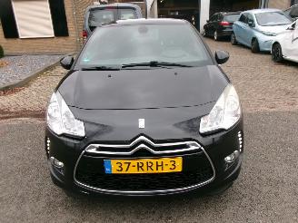 Citroën DS3 1.6 e-HDI SO CHIC CLIMA picture 3