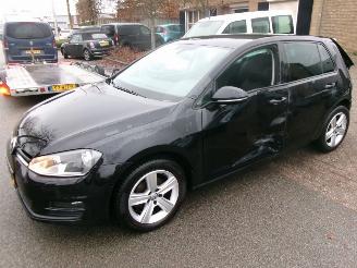 Auto incidentate Volkswagen Golf 1.2 TSI AUTOMAAT CLIMA 5 DEURS 2014/5
