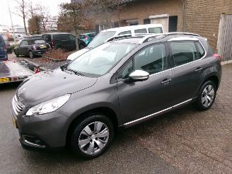 Avarii autoturisme Peugeot 2008 1.2 PURETECH ALLURE CLIMA NAVI 2015/6