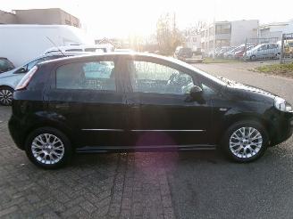 Fiat Punto Evo 1.3 M-JET DYNAMIC CLIMA 5 DEURS picture 5