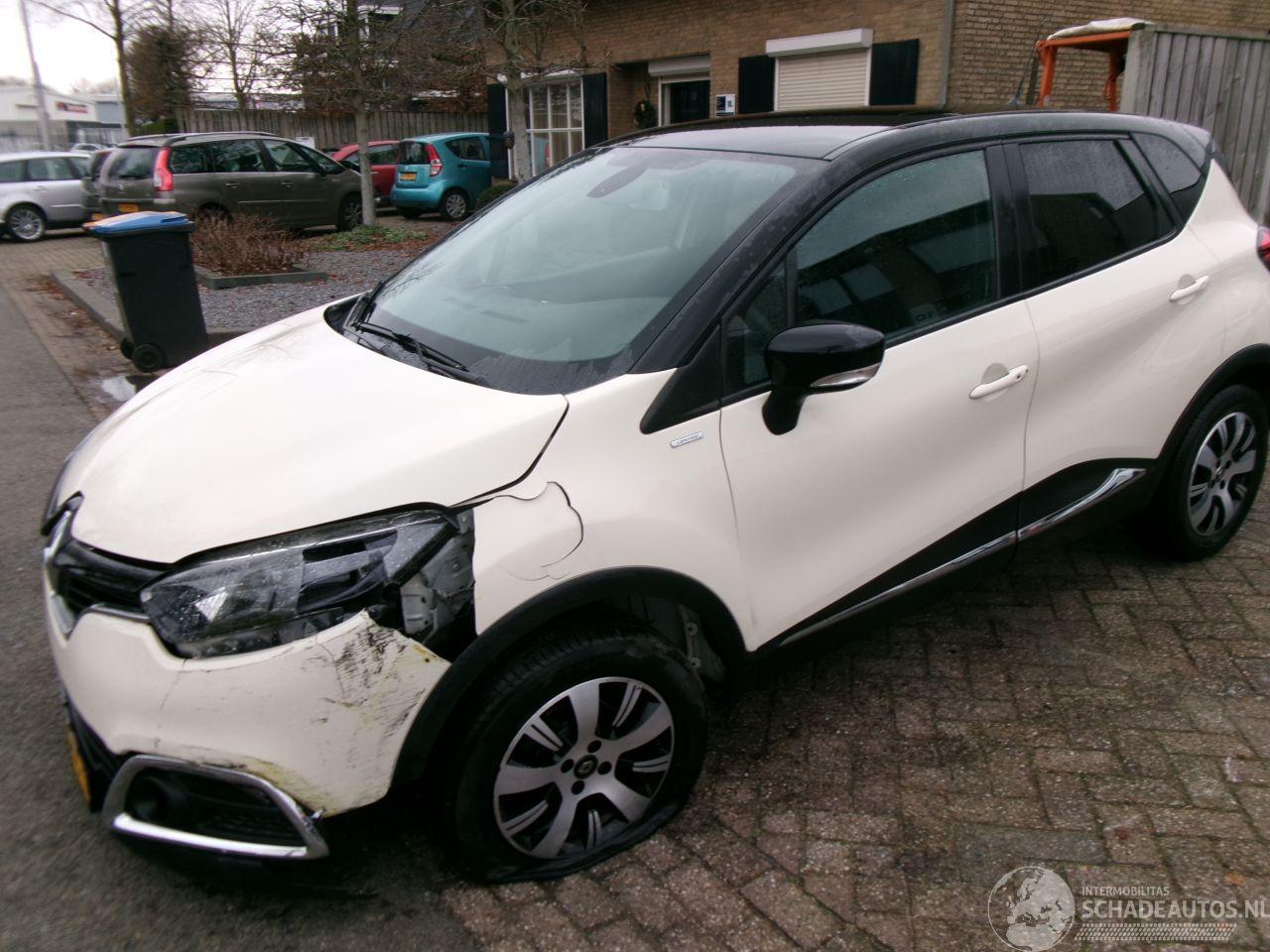 Renault Captur TCE LIMITED CLIMA NAVI