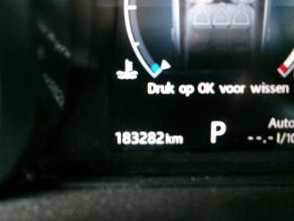 Jaguar XF 2.0 D R-SPORT AWD picture 25