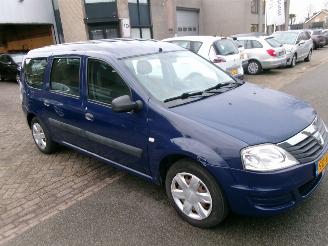 Dacia Logan 1.6 AMBIANCE 7 PERSOONS AIRCO picture 5