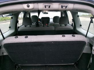 Dacia Logan 1.6 AMBIANCE 7 PERSOONS AIRCO picture 12