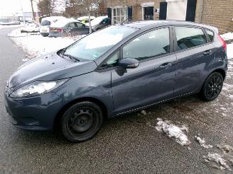 krockskadad bil auto Ford Fiesta 1.25 LIMITED AIRCO 2011/1