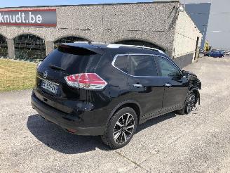 Damaged car Nissan X-Trail 1.6 DCI  7 PLACES 2014/10