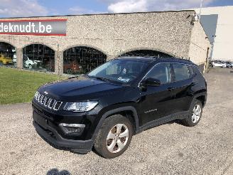 Schadeauto Jeep Compass LATITUDE 1.4 TURBO 2019/10