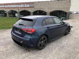 Damaged car Mercedes A-klasse PACK ADVANTAGE 2021/3