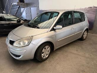Damaged car Renault Scenic 1.5 DCI 2007/12