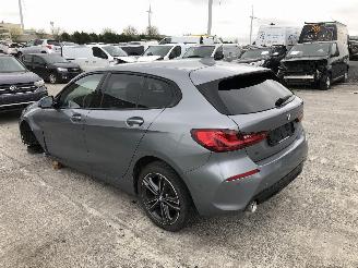 BMW 1-serie SPORT LINE picture 2