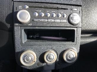 Mitsubishi Colt 1.5 DID picture 15