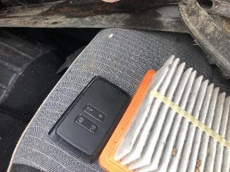 Renault Clio 1.0 picture 17