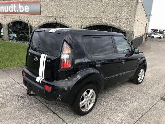 Kia Soul 1.6 CRDI AUTOMATIQUE picture 4