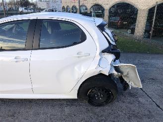 Toyota Yaris 1.5 HYBRIDE picture 16