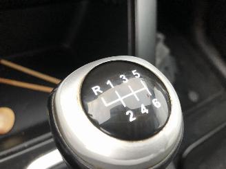 Kia Sorento 2.2  CRDI   4WD picture 19