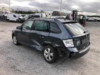 Skoda Fabia COMBI 1.0I picture 4