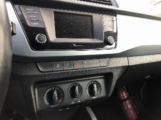 Skoda Fabia COMBI 1.0I picture 20