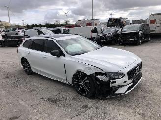 Volvo V-90 2.0 HYBRIDE T8 picture 2