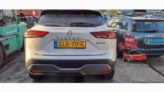 demontáž osobní automobily Nissan Qashqai Qashqai (J12), SUV, 2021 1.5 VC-T e-Power 16V 2023/4