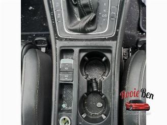 Volkswagen Golf Golf VII (AUA), Hatchback, 2012 / 2021 2.0 R 4Motion 16V picture 13