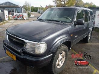 Salvage car Ford USA Explorer Explorer (UN105/150), SUV, 1994 / 2002 4.0 V-6 4x4 2001/7