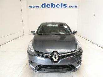 skadebil auto Renault Clio COOL&SOUND #1 2019/5
