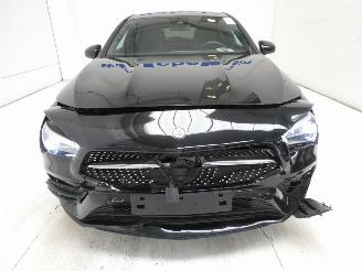 Mercedes Cla-klasse 250 E picture 2