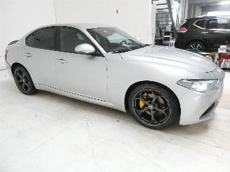 Alfa Romeo Giulia 2.2D SUPER picture 11